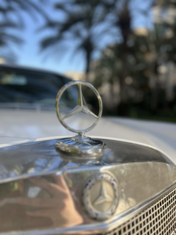 Mercedes-Benz 230 1966 - Image 5