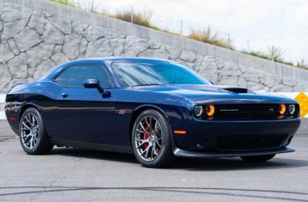 2016 Dodge Challenger - SXT Plus Coupe